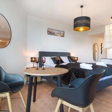 Comfortable Near The Sea, Apartment *